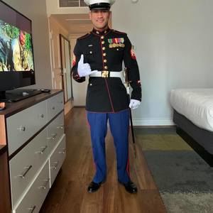 Meet your Posher, Pauliasi